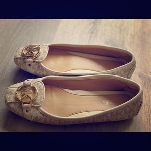 Michael Ballet flat